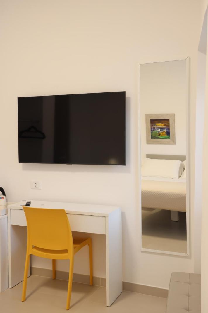 Ruffini Rooms 泰尔莫利 外观 照片
