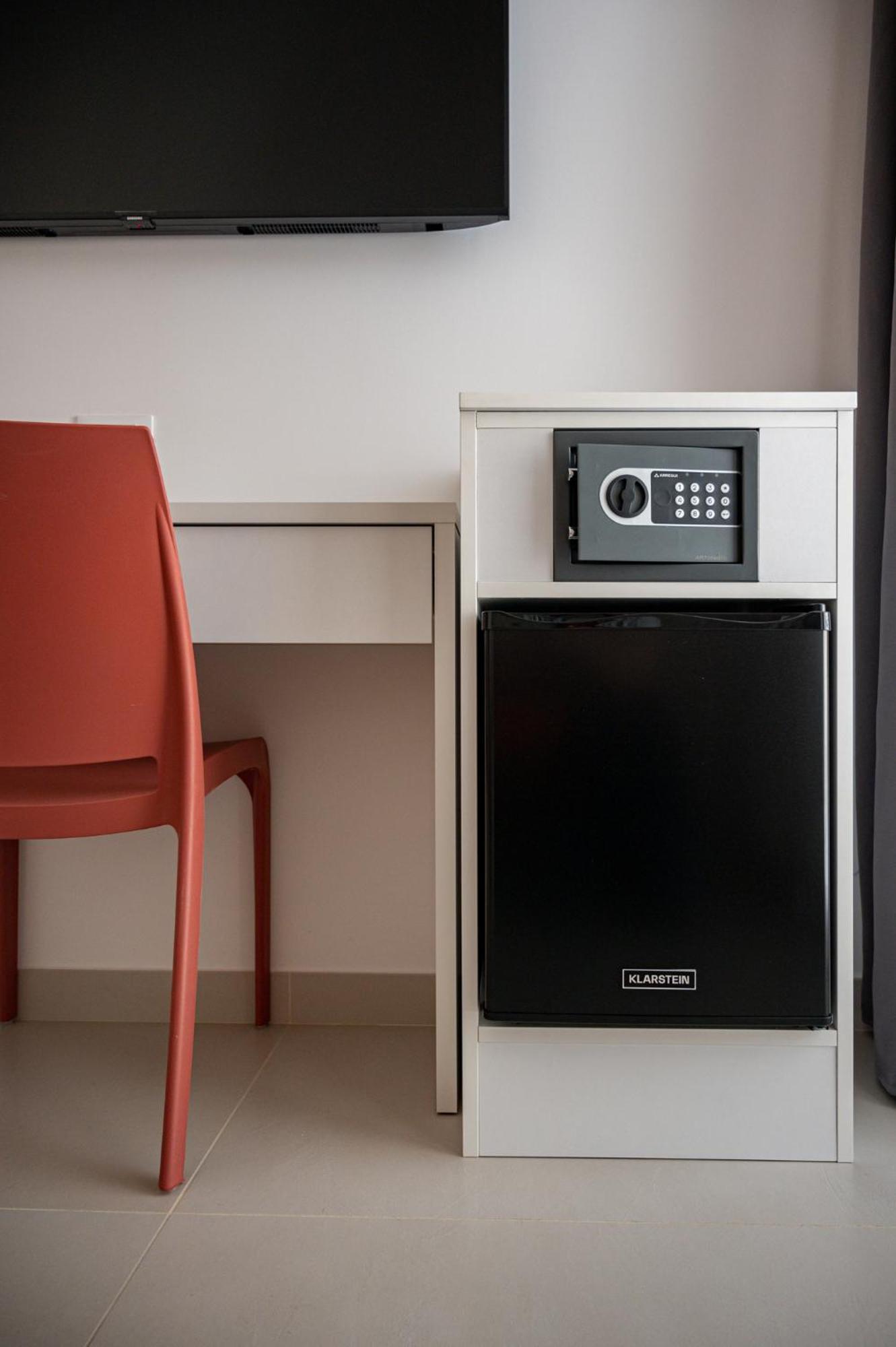 Ruffini Rooms 泰尔莫利 外观 照片