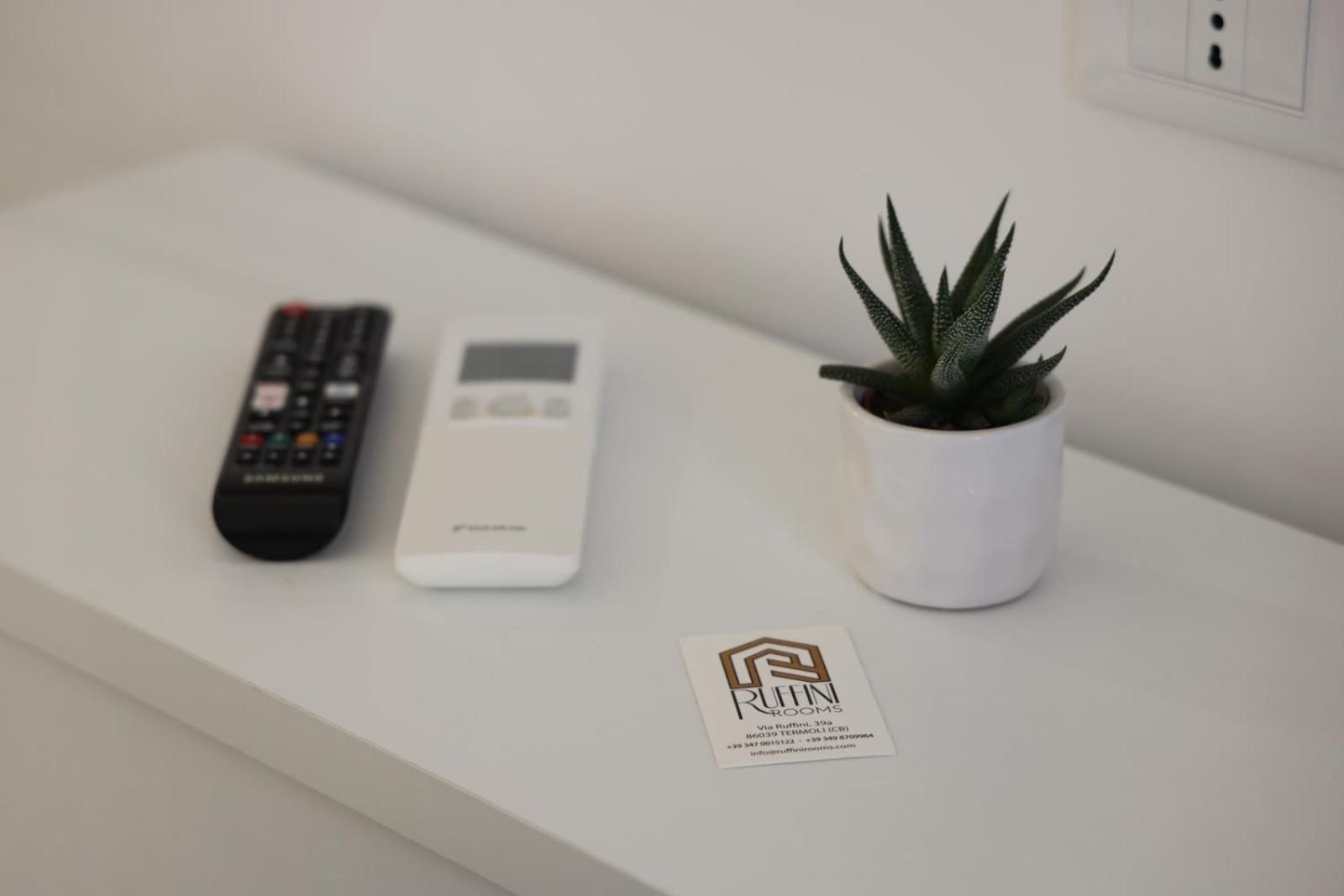 Ruffini Rooms 泰尔莫利 外观 照片