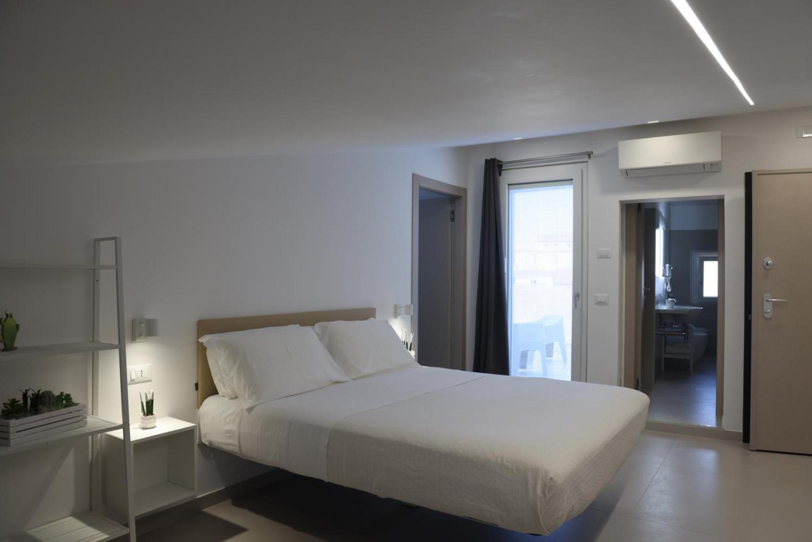 Ruffini Rooms 泰尔莫利 外观 照片