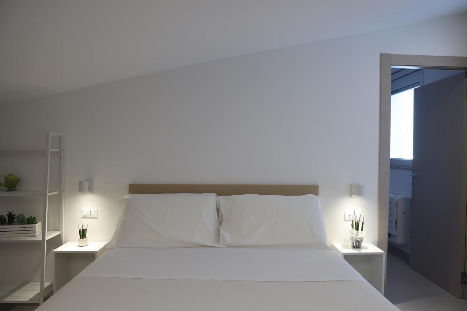 Ruffini Rooms 泰尔莫利 外观 照片